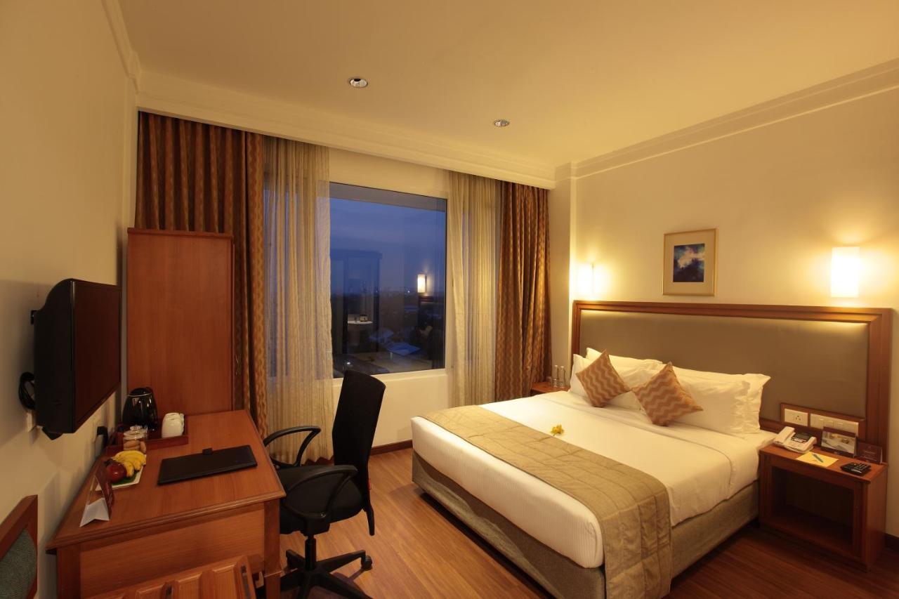 Monsoon Empress Kochi Hotell Eksteriør bilde