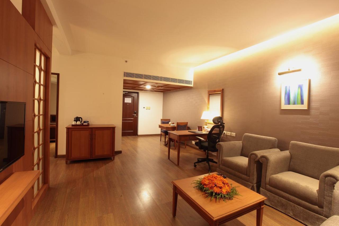 Monsoon Empress Kochi Hotell Eksteriør bilde