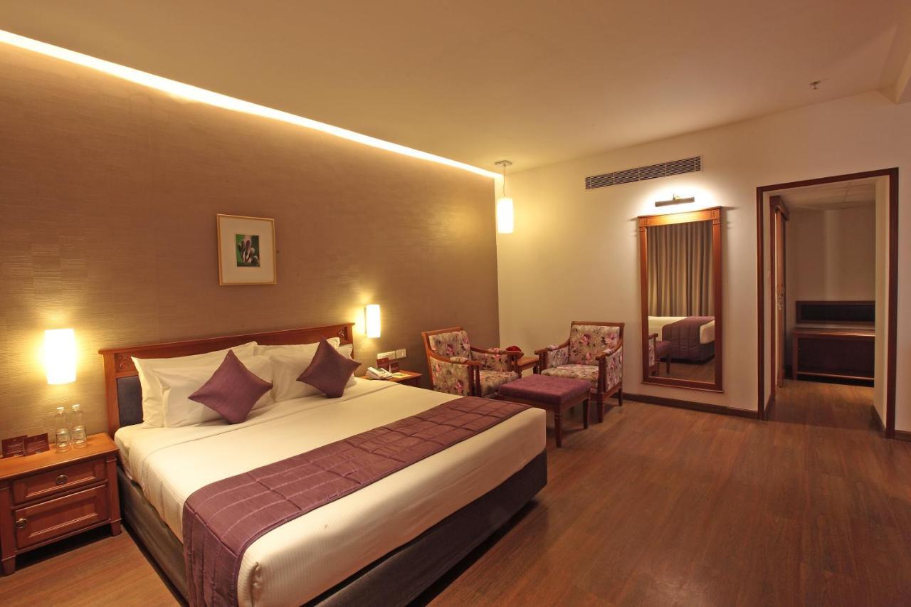Monsoon Empress Kochi Hotell Eksteriør bilde
