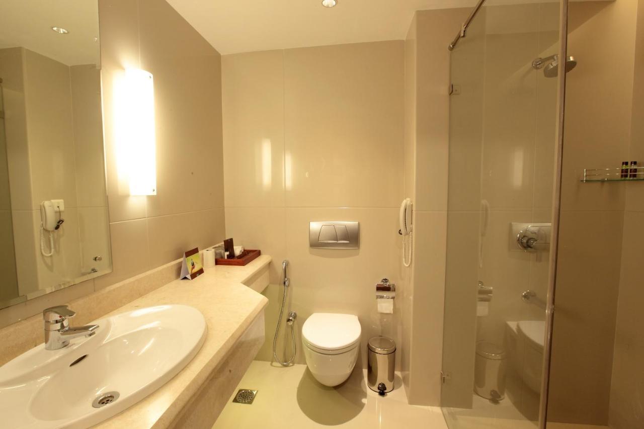 Monsoon Empress Kochi Hotell Eksteriør bilde